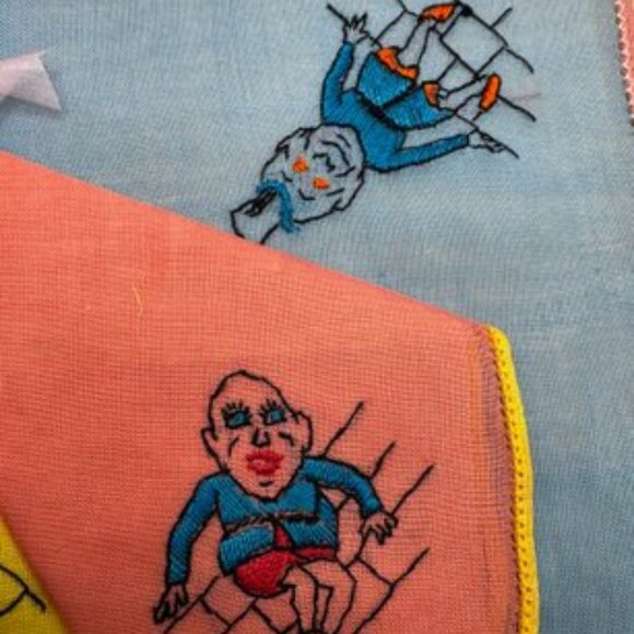 Vintage Kiddies Kerchiefs Humpty Dumpty Embroidered Handkerchief Set - Picture 3 of 5